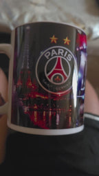 Mug Football Personnalisé – Design Stade & Prénom – Tasse Céramique 300 ml