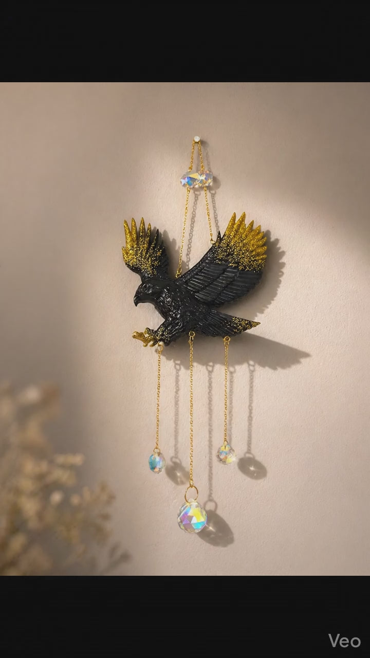 🖤 Oiseau Mystique – Attrape-Lumière Doré