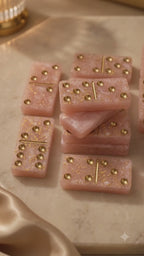 Jeu de Dominos Artisanal en Résine – Rose Nacré & Doré
