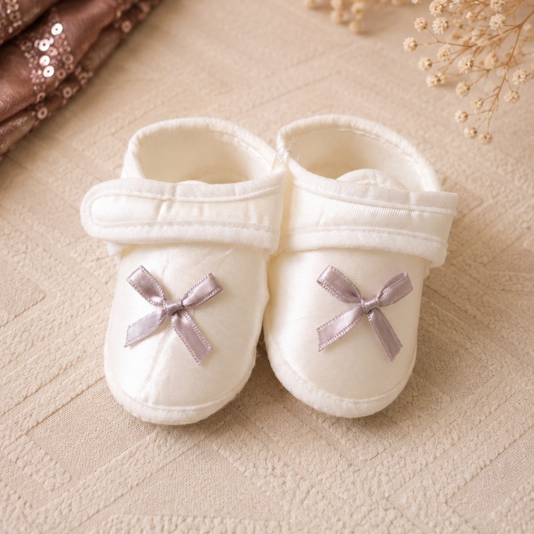 Coffret naissance bébé garçon 6 pièces – Blanc & Argent – Tenue de cérémonie