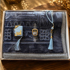 Coffret de Prière Personnalisable Bleu Gris – Tapis, Tasbih, Compteur & Mini Coran Allah