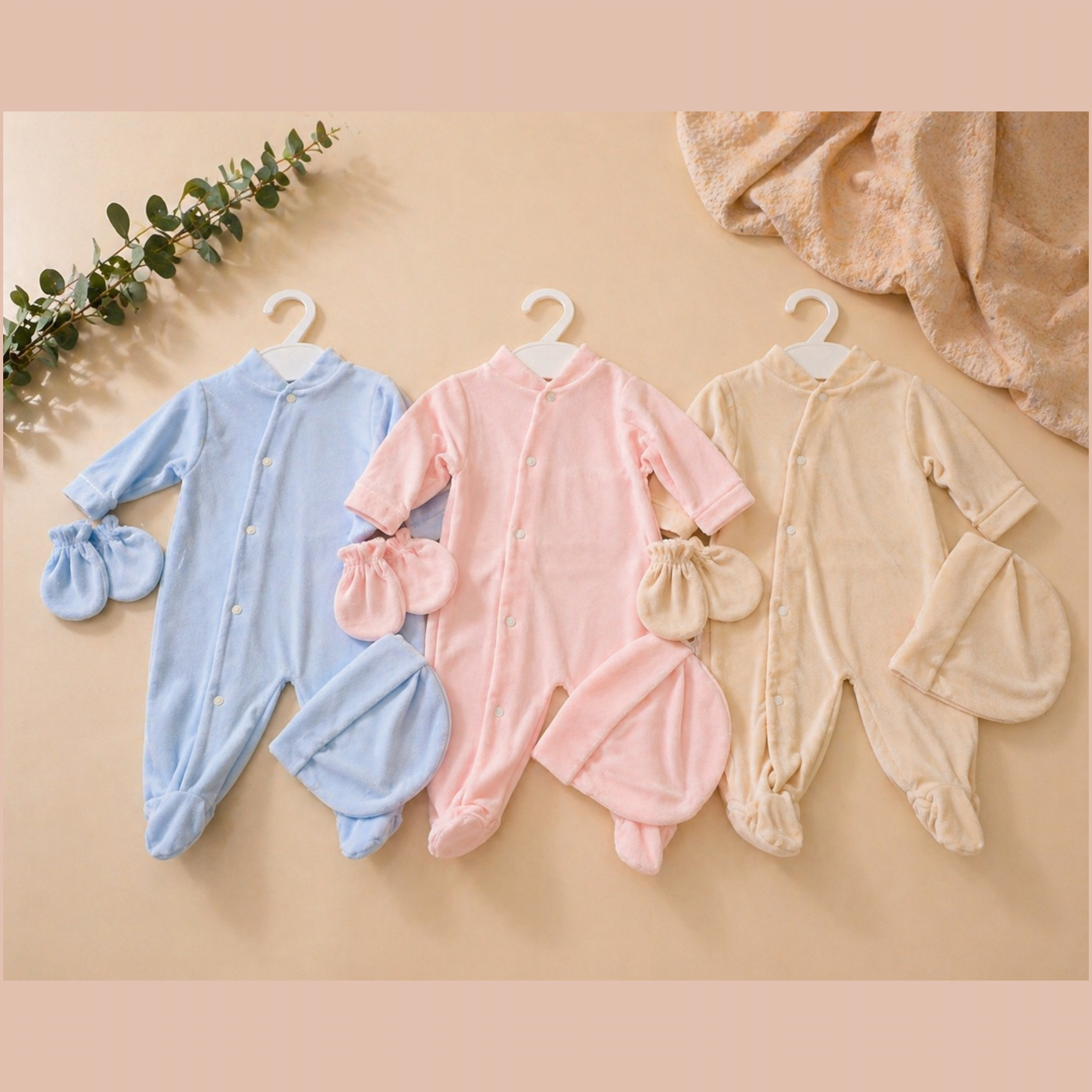 Pyjama Bébé Velours Personnalisable – 0/3 Mois | Ensemble Naissance Doux & Confort